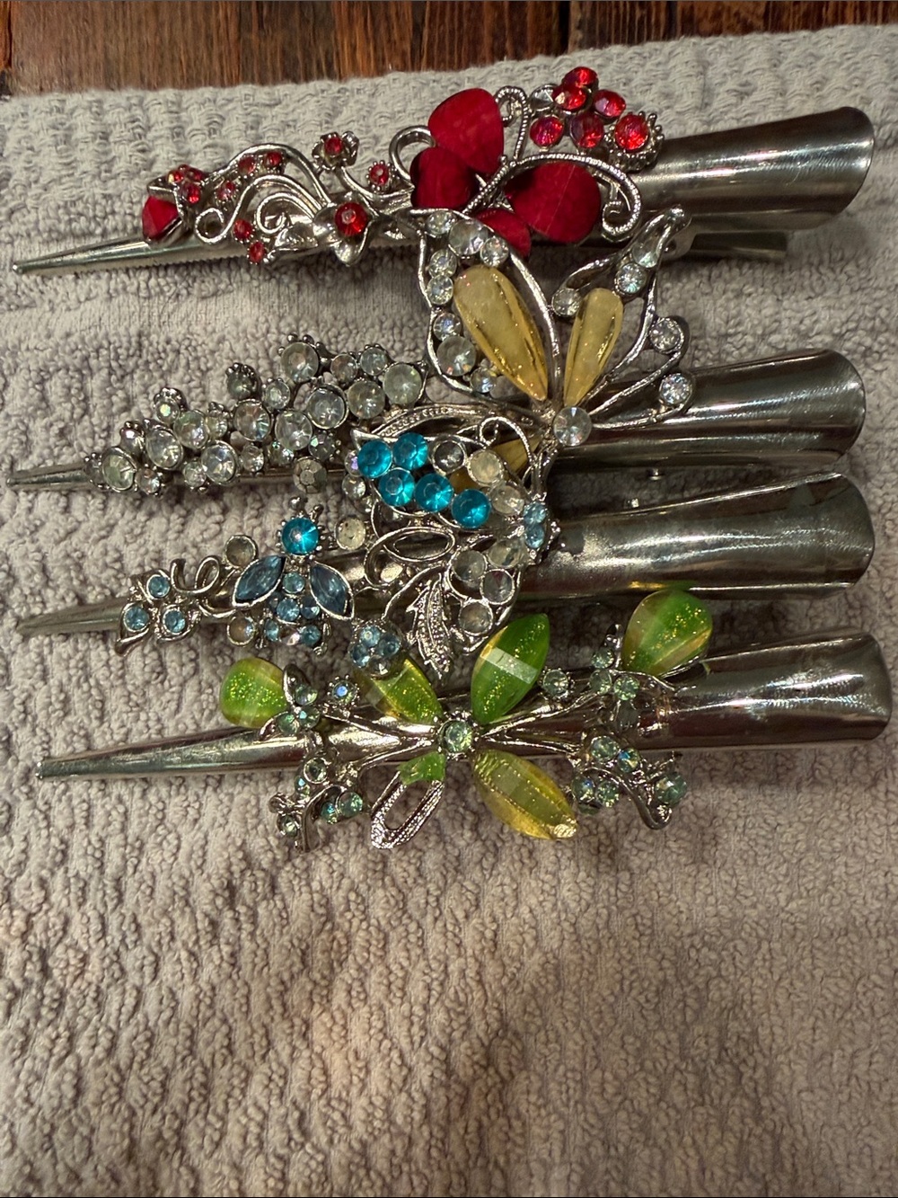 Decorative Crystal and Resin Flower Hair Clips - Multicolor